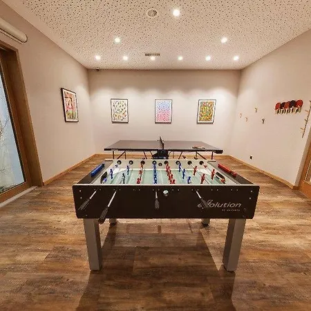 10 Bedrooms Chalet In Fee * Saas-Fee