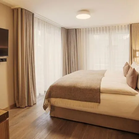 10 Bedrooms Chalet In Fee Villa Saas-Fee
